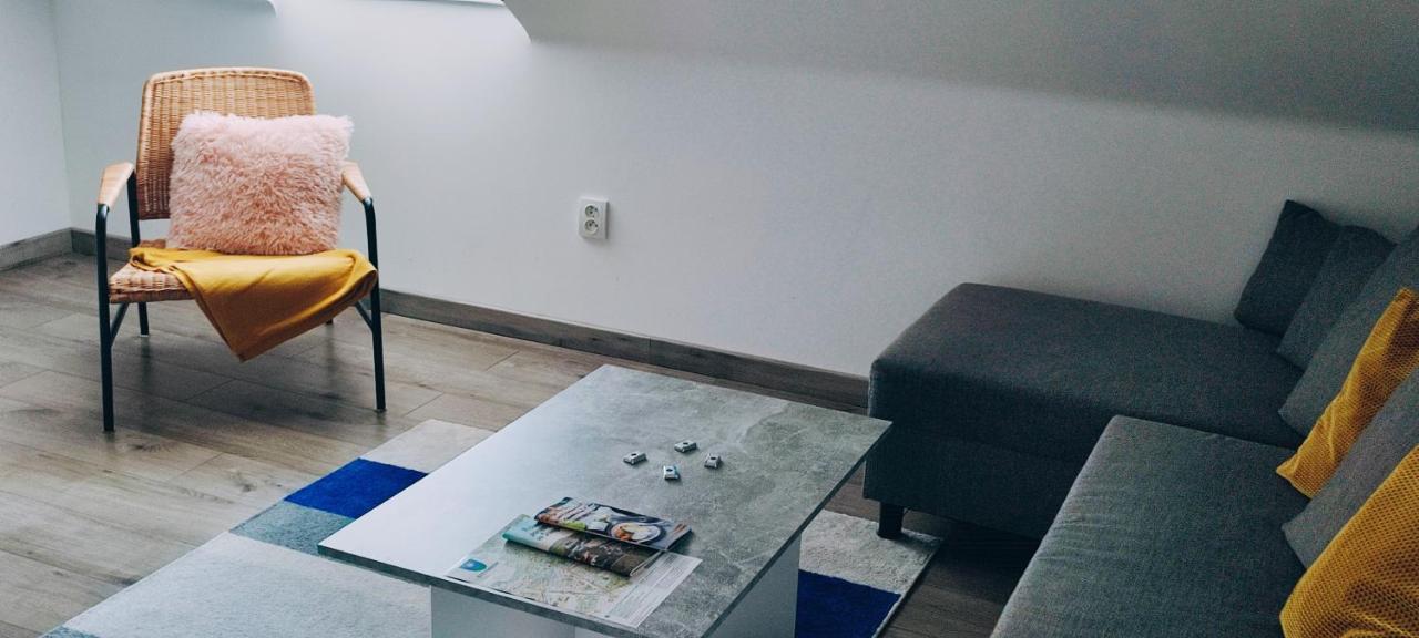 Apartman - Cafe Princ Pod Hradem Wifi, Klima Šternberk المظهر الخارجي الصورة